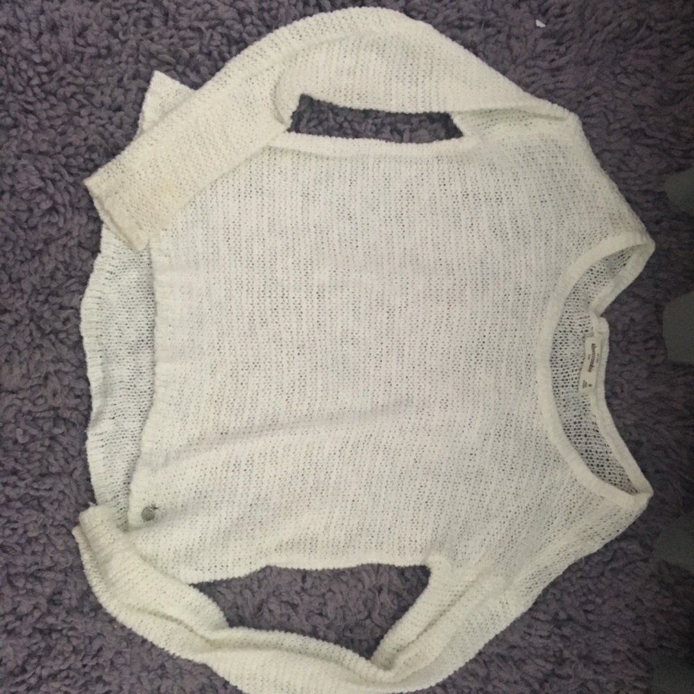 White sweater size m Abercrombie kids